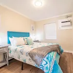 Bahama Breeze Suites