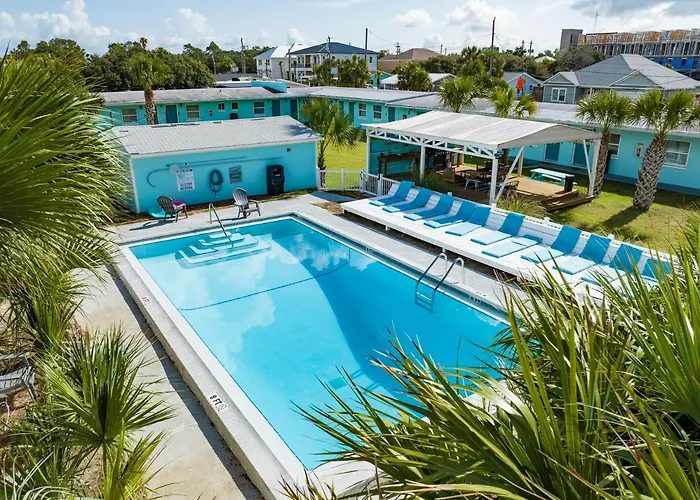 Bahama Breeze Suites